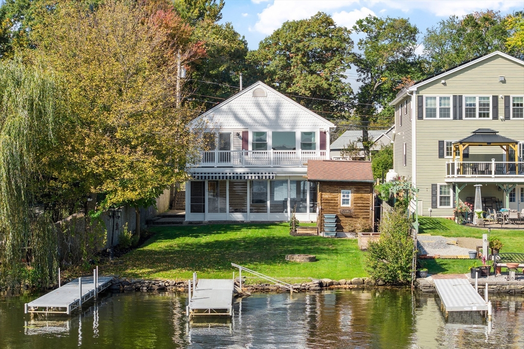 24 Wheelock Ave in Millbury