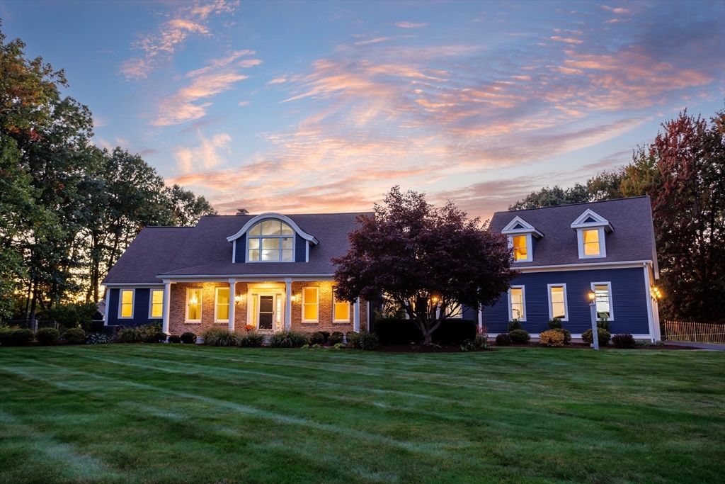 157 Prescott St in West Boylston