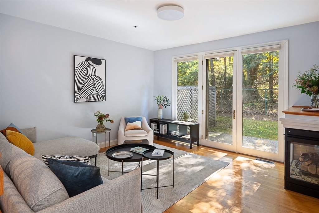 18 Pettee St #18 in Newton Upper Falls
