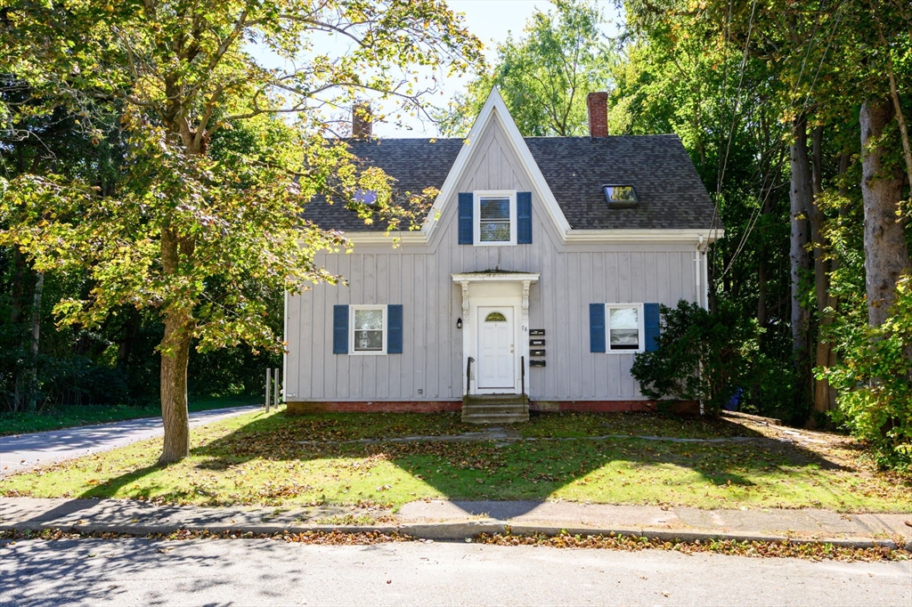 78 Prospect St in Rockland