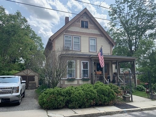 23 Leonard St in Milford
