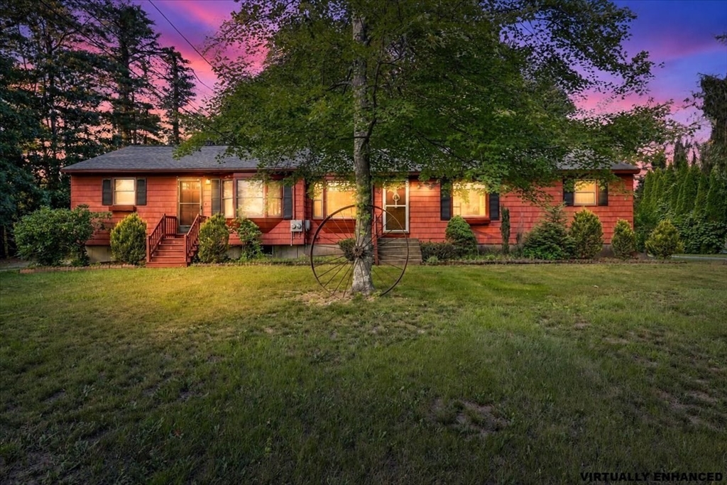 14 Concord rd in Westford