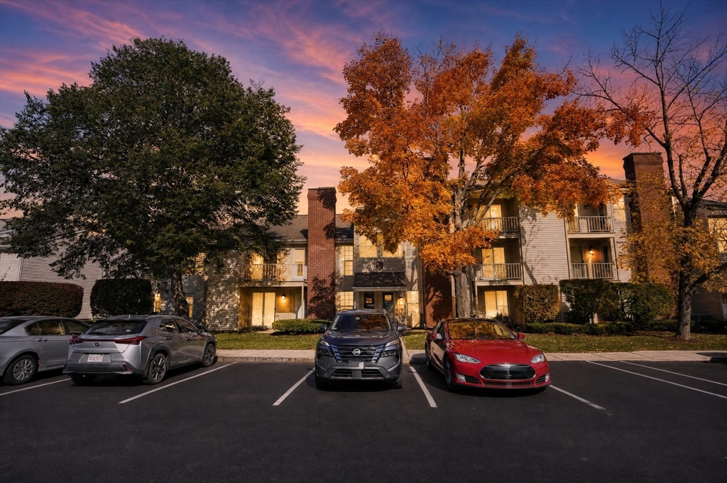 14 Walden Drive #8 in Natick