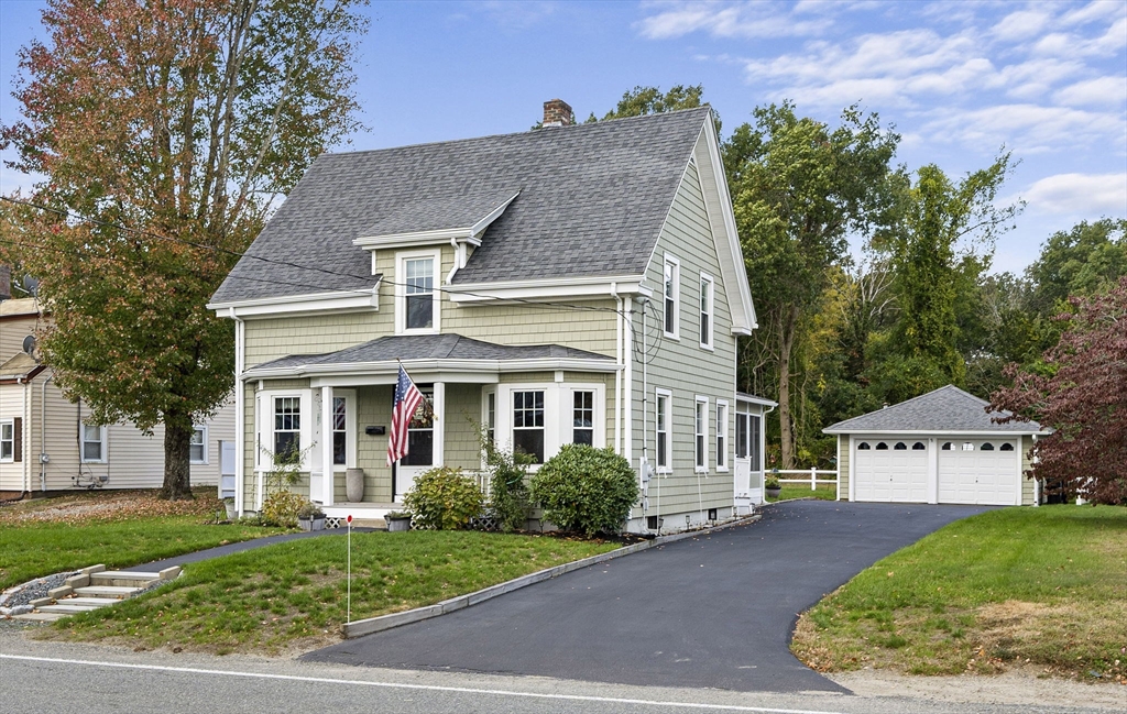 19 Hayward Ave in Brockton