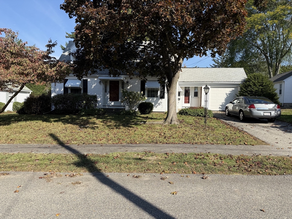 27 Keating Circle in South Weymouth