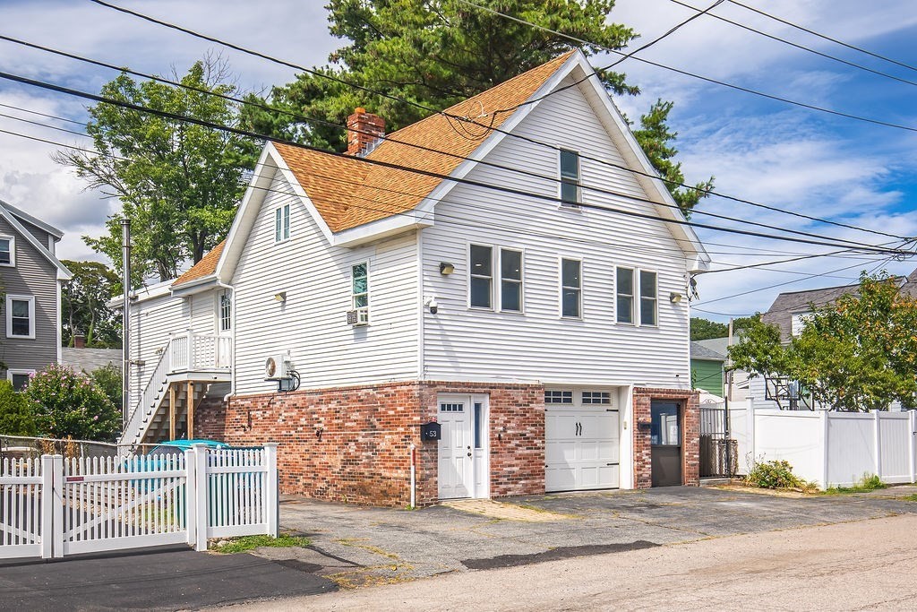53 Columbia Ave in Lynn