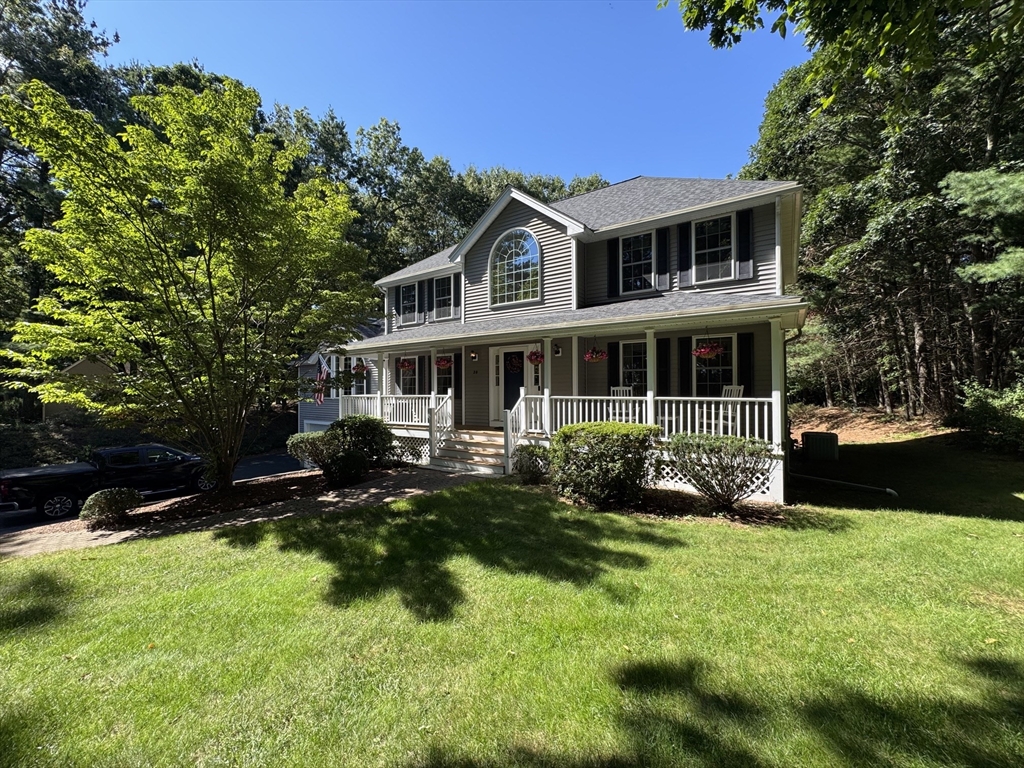 20 Emerald St in Tyngsboro