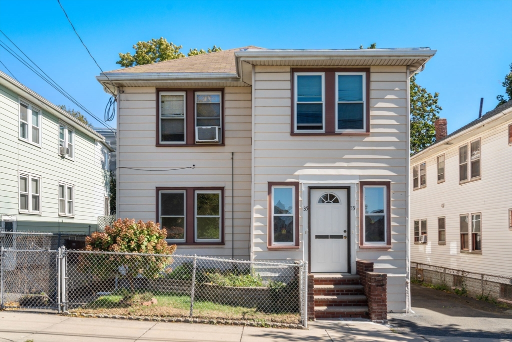 33 Luke Rd in Everett