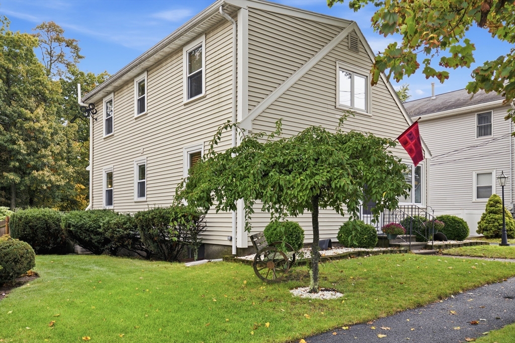 11 Granite Rd in Peabody