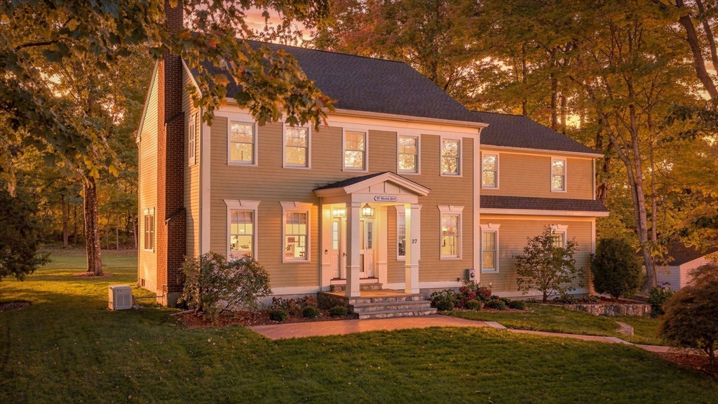 37 Chestnut Street in North Andover