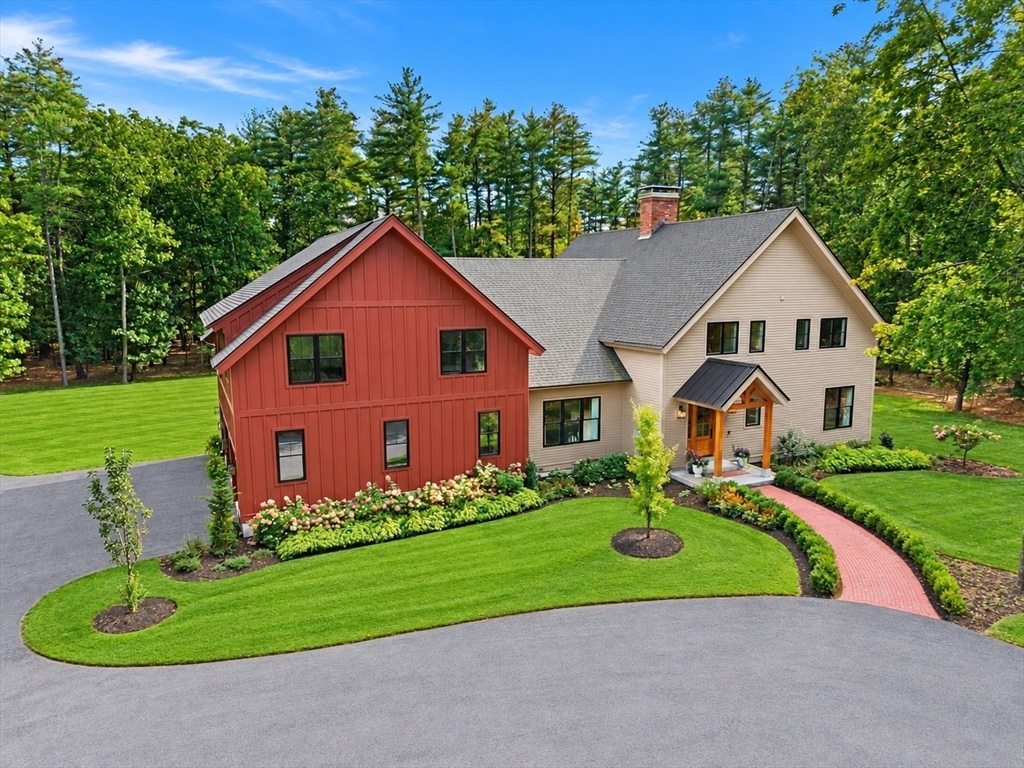 136 Washington St in Boxford