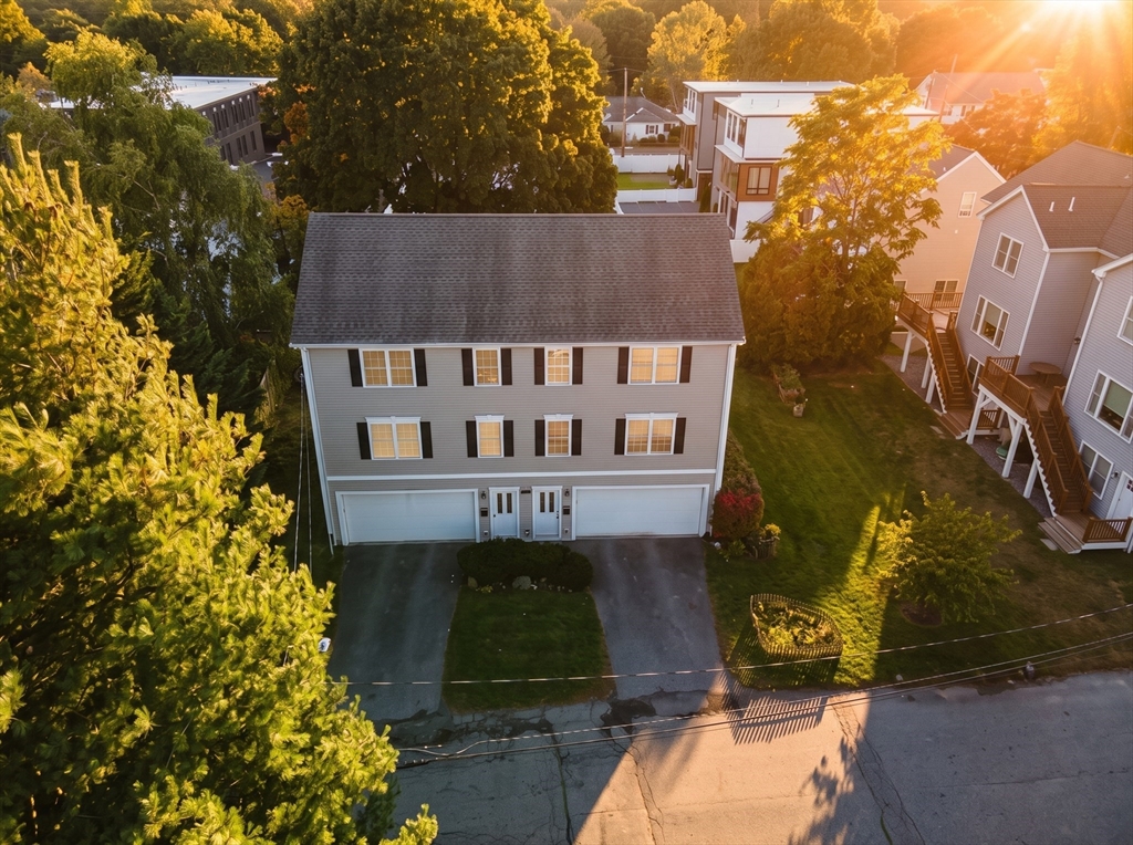 15 Parkers Ln #1 in Waltham