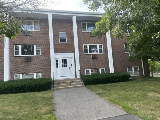 238 Rock St #C-5 in Norwood