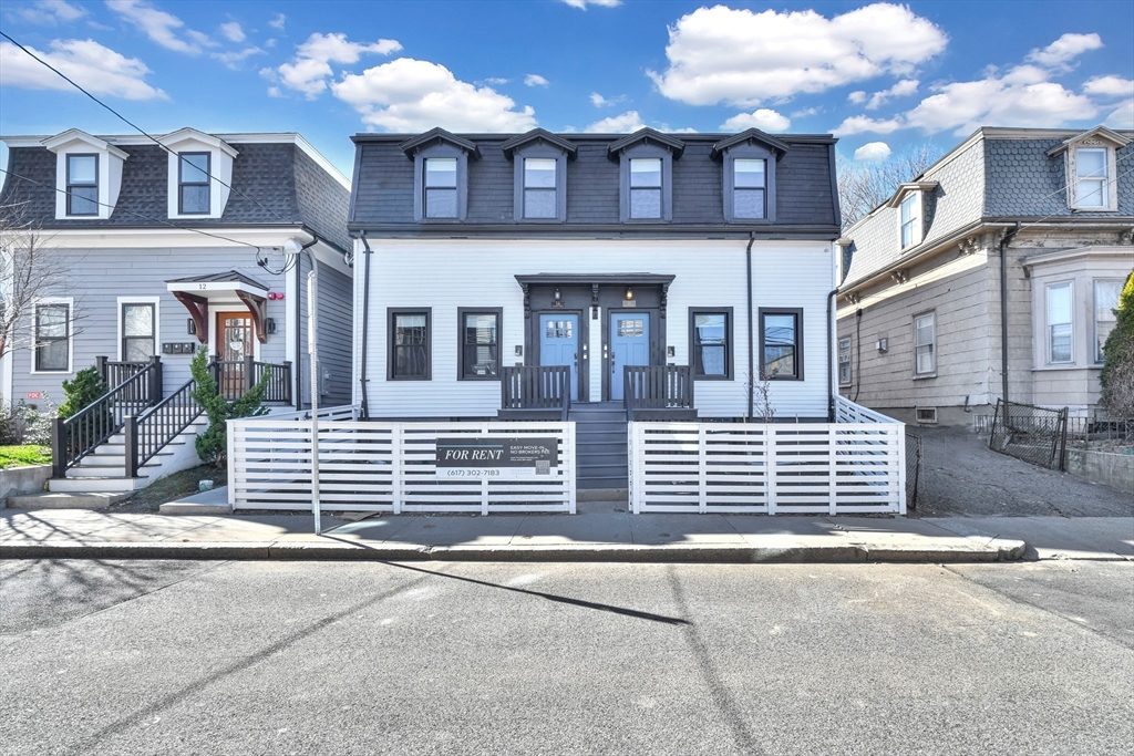 14-16 Carson St in Dorchester