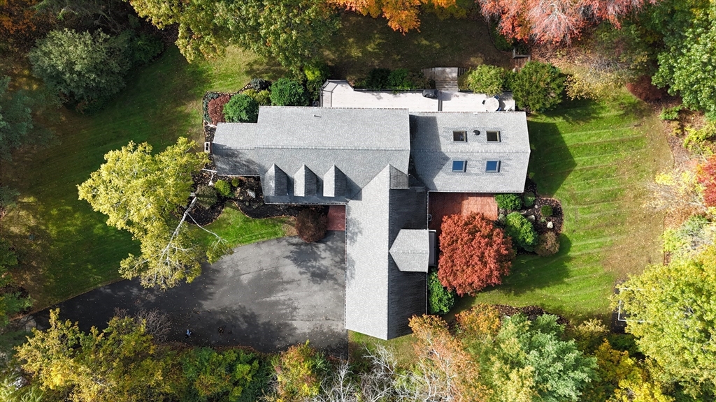 186 Dayton St in Danvers