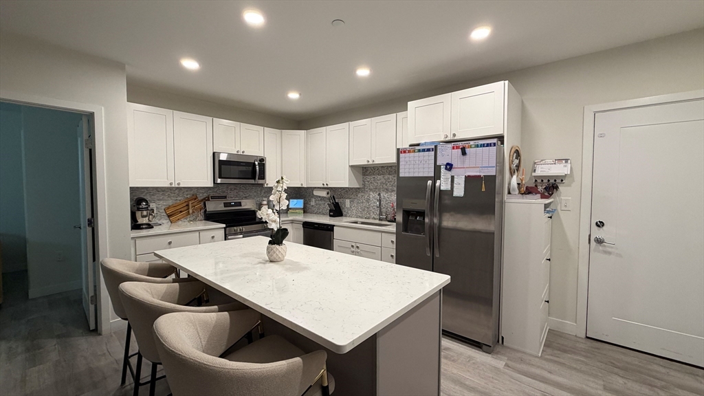 652 Merrimack St #203 in Lowell