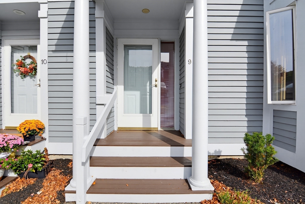 9 Landing Dr #9 in Methuen