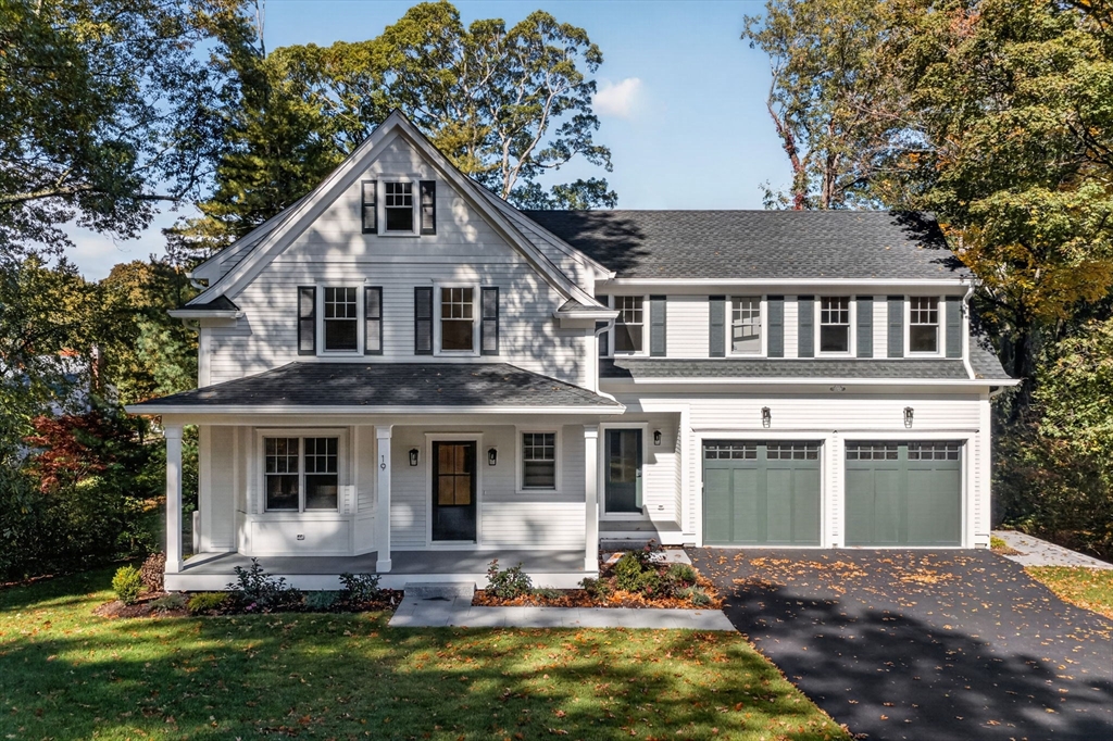 19 Orchard St in Wellesley Hills