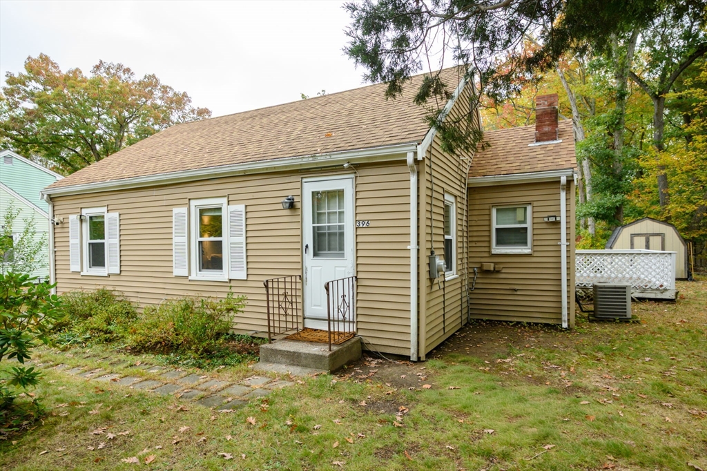396 Willow St in Stoughton