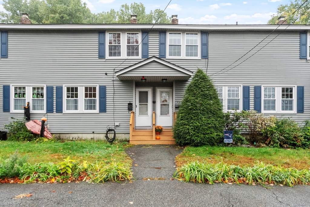 71 Willard St #3 in Ayer