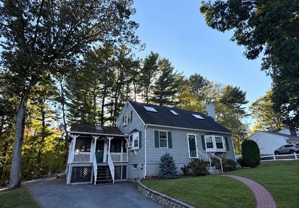 5 Tyson Rd in Franklin