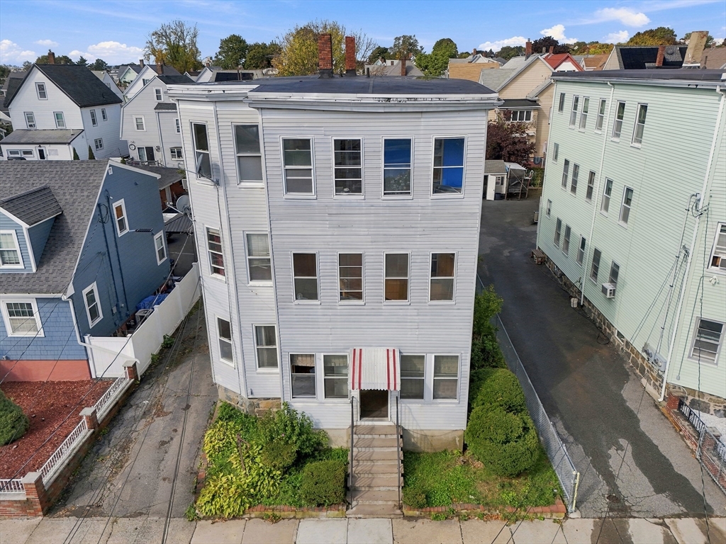 86 Francis in Everett