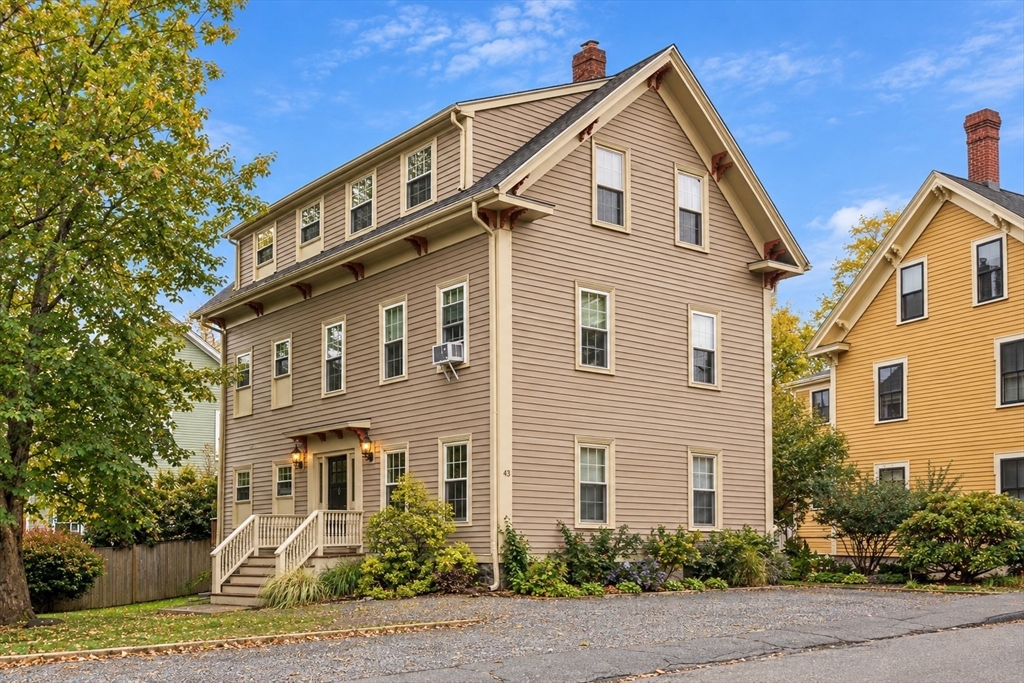 43 Hawkes Street #3 in Marblehead