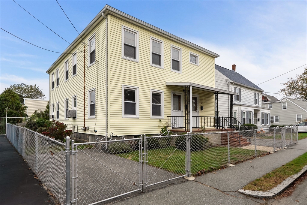 31-33 Pearl Street in Quincy