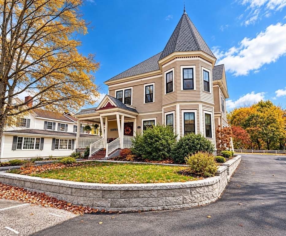 24 Chelmsford St in Chelmsford
