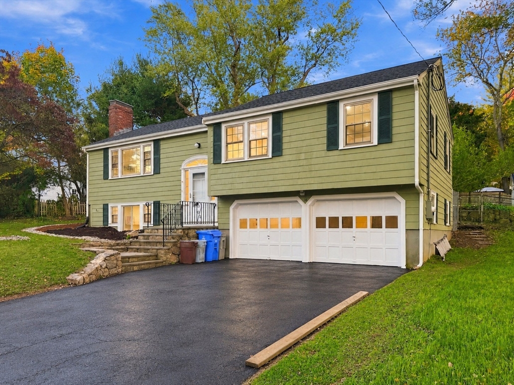 16 Roy Ave in Holliston