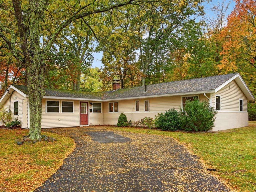 24 Raleigh Road in Framingham