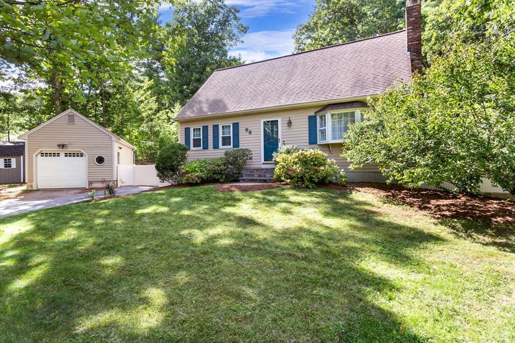 98 MILLER ST in Franklin