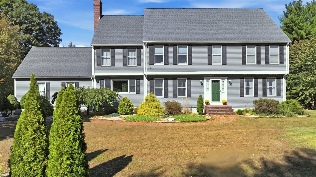 32 Butch Songin Circle in South Walpole