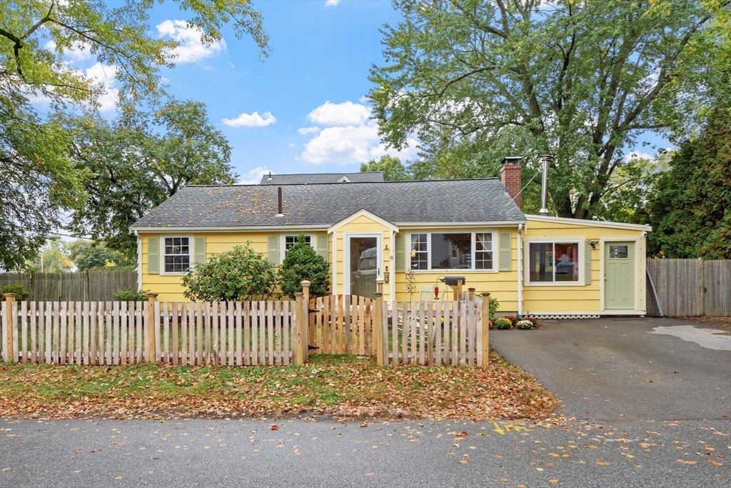 8 Grant St Ext in Framingham