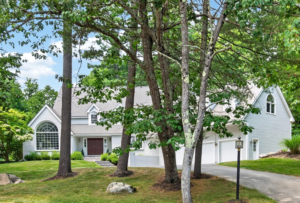8 Larch Road in Acton