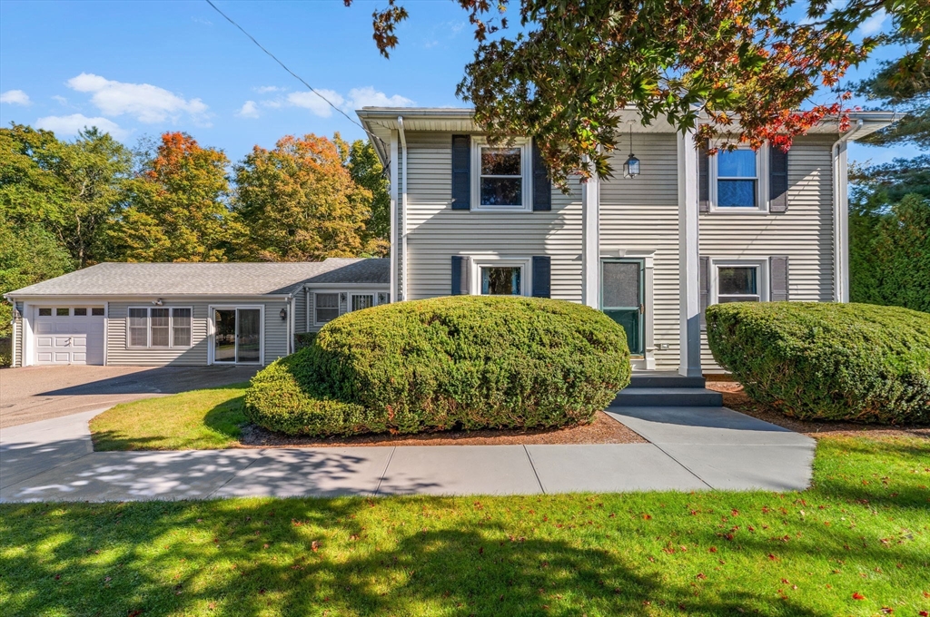 548 Plymouth St in East Bridgewater