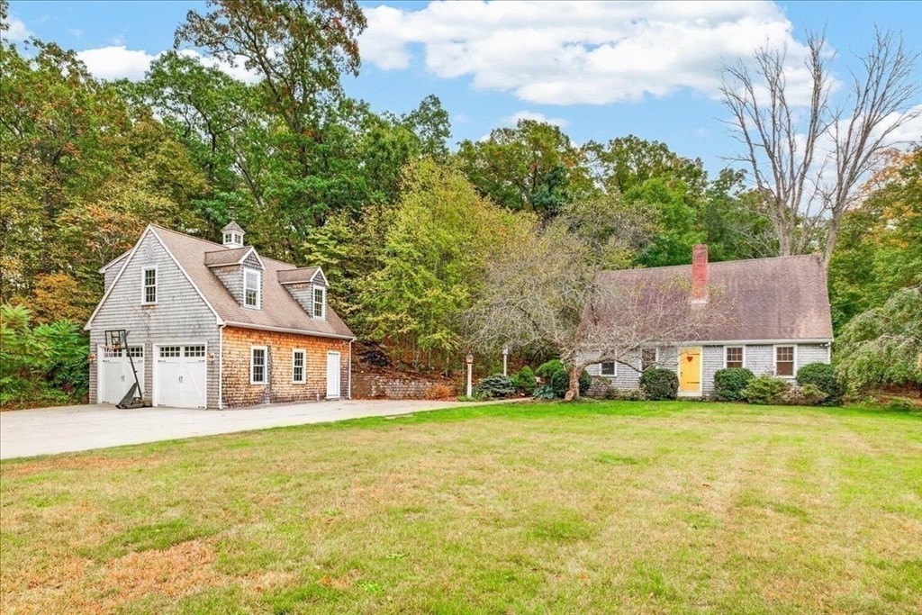 395 Prospect St in Norwell