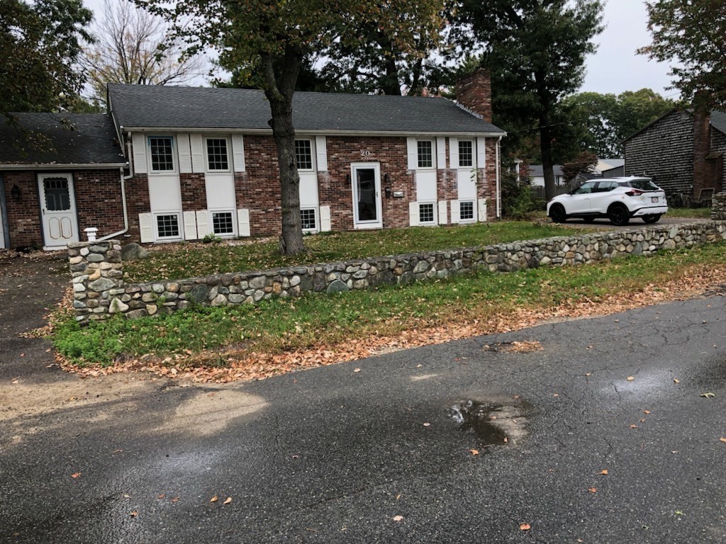 20 Brentwood Ave #2 in Brockton