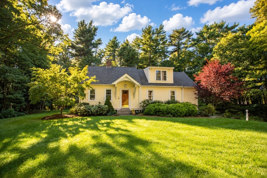 104 Peter Rd in Plymouth