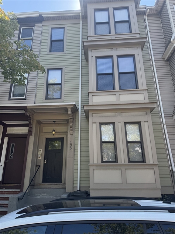 135 Havre St #1 in Boston