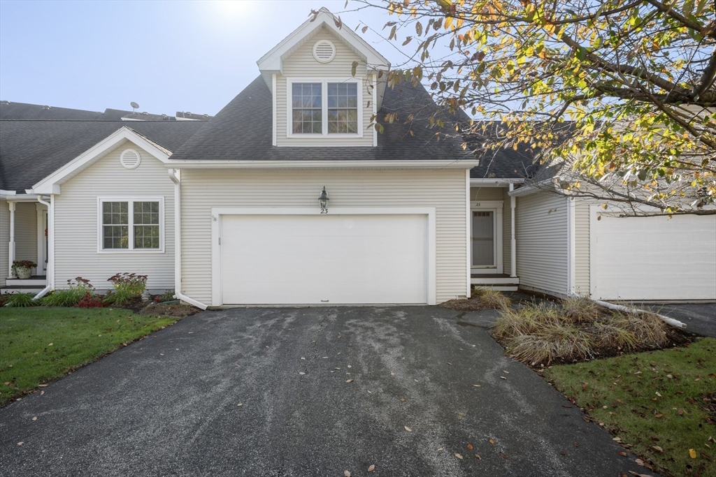 23 Horne Way #23 in Millbury