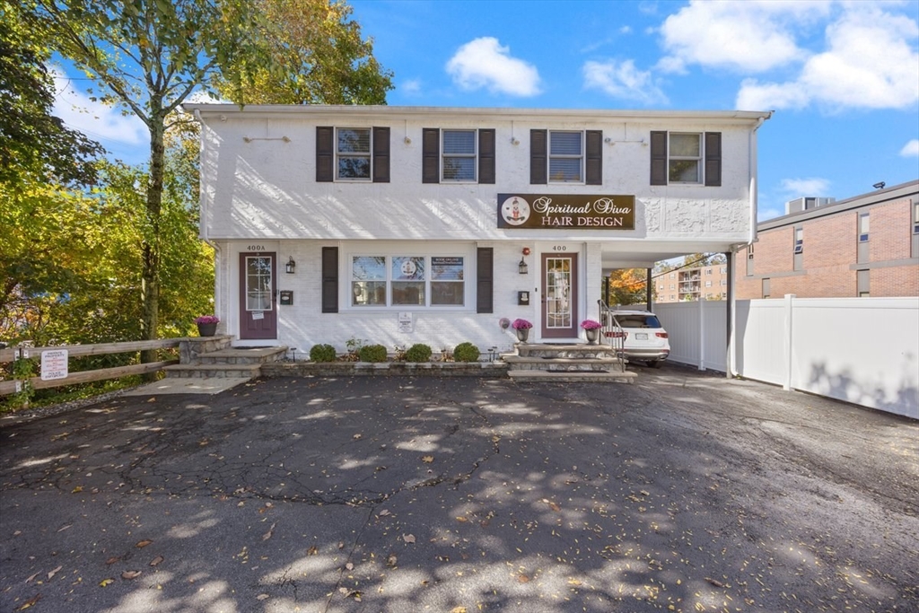 400 Main St in Reading