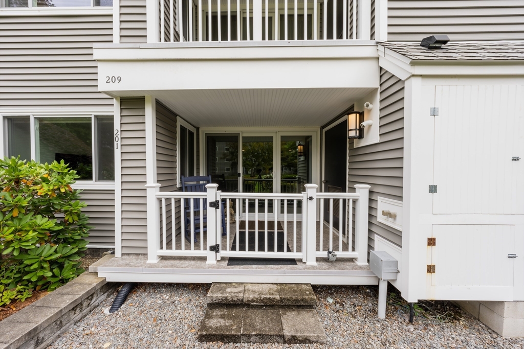 255 North Rd #201 in Chelmsford