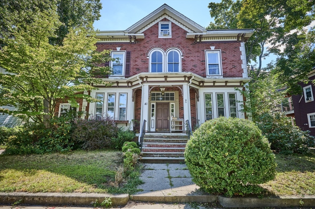 41 Van Winkle St in Dorchester Center
