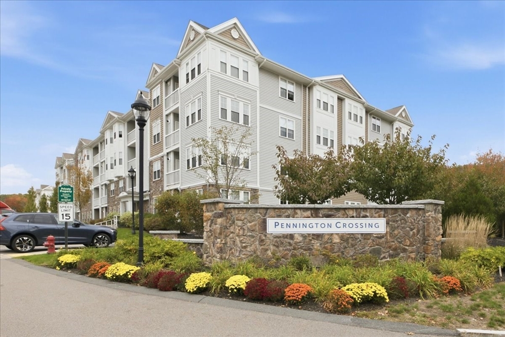 1306 PENNINGTON DRIVE #1306 in Walpole
