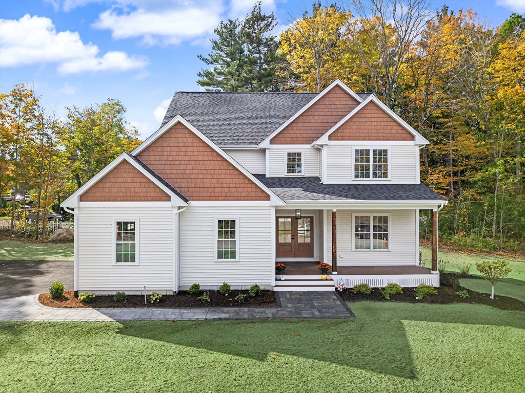 2 Boette Lane in Foxboro