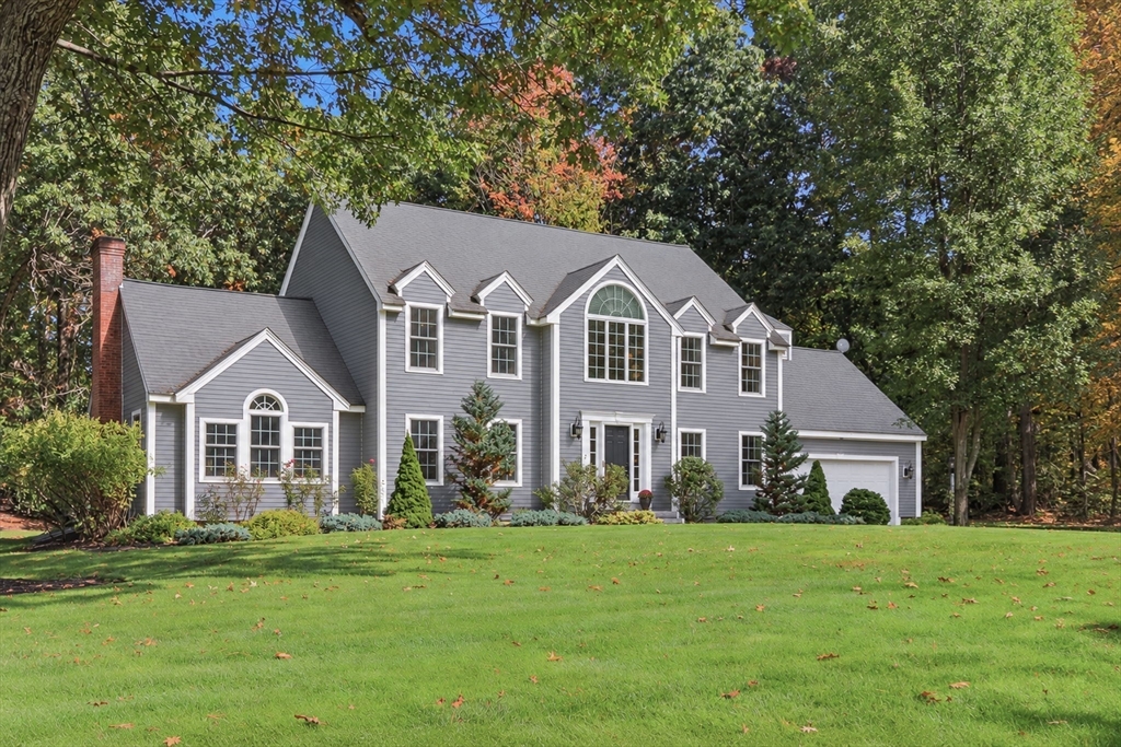 25 Mclains Rd in Groton
