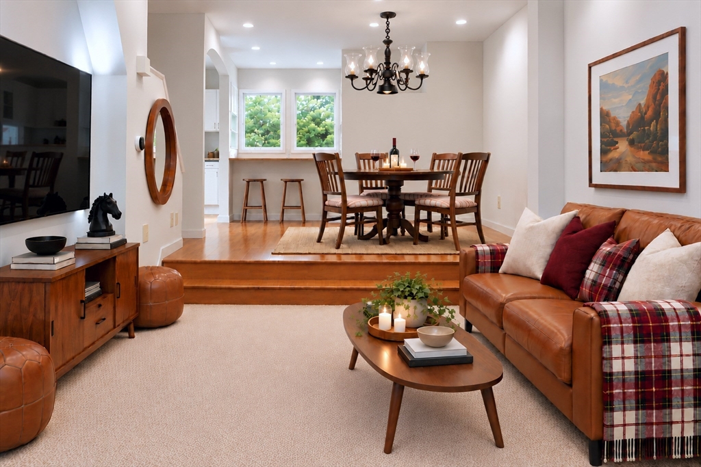 1005 Sherwood Forest Lane #1005 in Saugus