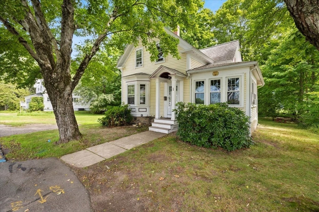 1 Clinton Street in Mansfield