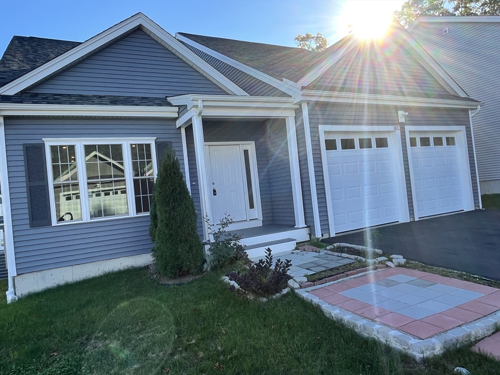 181 Crownshield Ave #C in Uxbridge